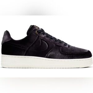 Nike Air Force 1 Low '07 Premium 'Black Velour' | Size 4.5